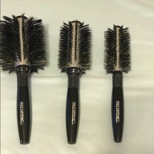 Paul Mitchell round blow up brushes